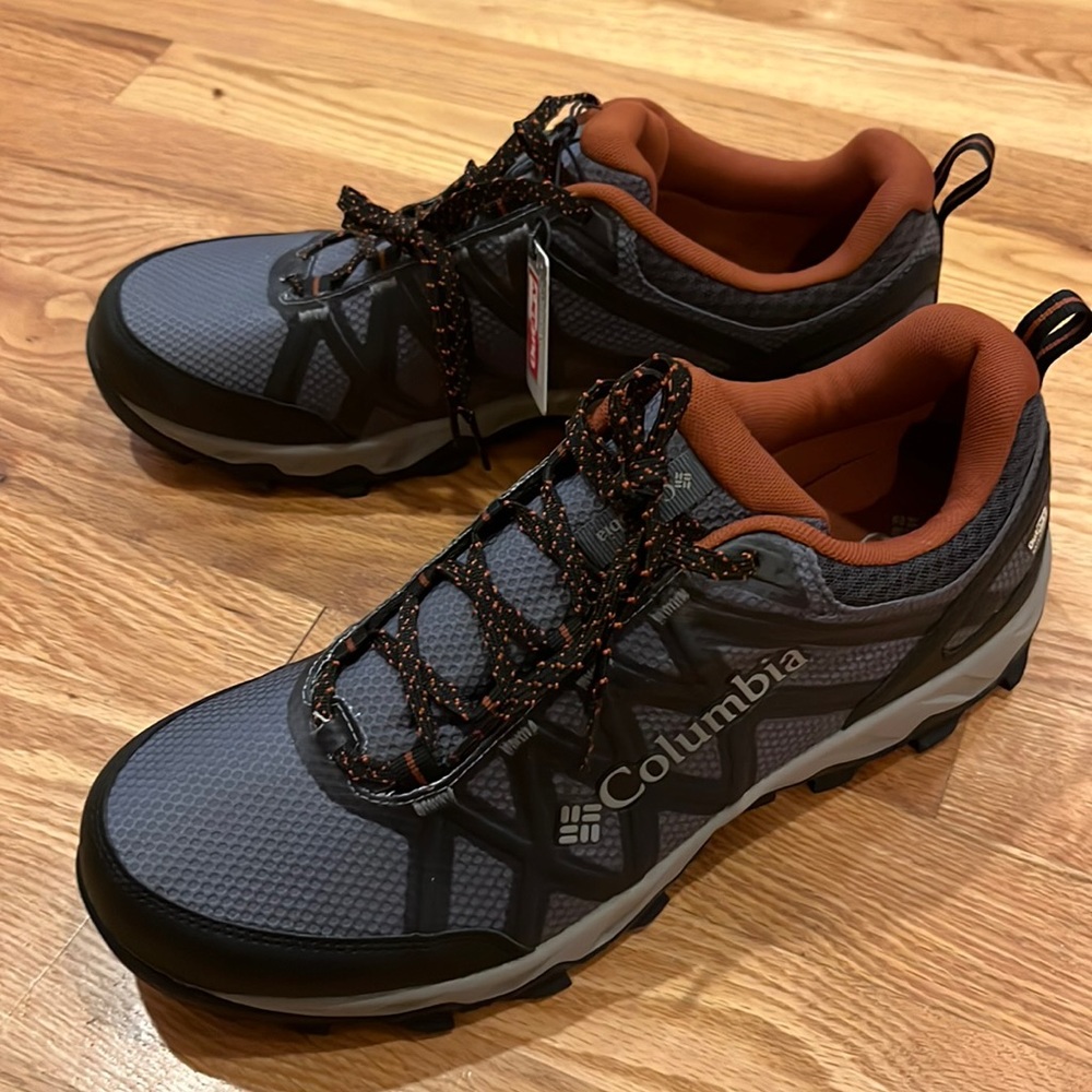 Men’s Columbia PeakFreak X2 Outdry hiking shoes size 11
